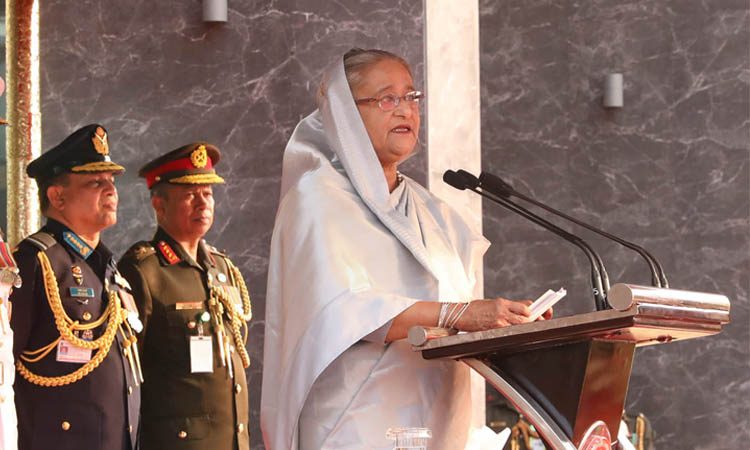 মুক্তিযুদ্ধের বিজয়ী জাতি হিসেবে আমরা এগিয়ে যাব: প্রধানমন্ত্রী