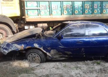 প্রাইভেটকার খাদে, এএসআইসহ নিহত ২