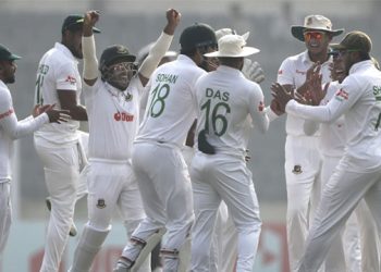 চমক রেখে আফগানিস্তানের বিপক্ষে টেস্ট দল ঘোষণা