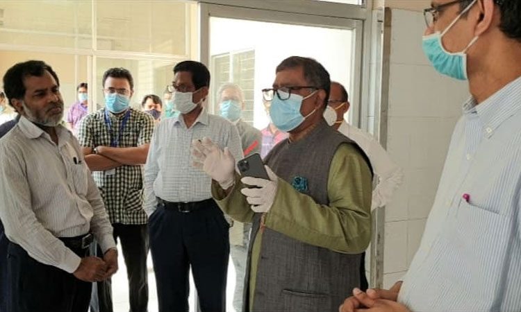 মাস্ক ছাড়া কেউ বাইরে বের হবেন না : স্বাস্থ্যমন্ত্রী