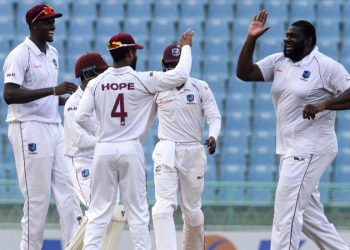 ইংল্যান্ডে যাচ্ছেন না ব্রাভোরা