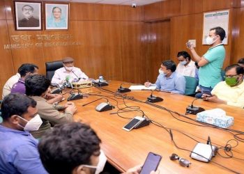 শেখ হাসিনাকে গ্রেফতার করে এই দিন গণতন্ত্রকেই বন্দি করা হয়েছিল: তথ্যমন্ত্রী