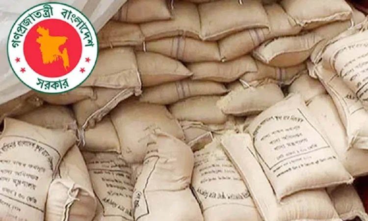 বন্যার্তদের মাঝে এ পর্যন্ত ১২ হাজার মেট্রিক টন চাল বিতরণ করা হয়েছে