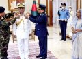 এডমিরাল র‌্যাংক ব্যাজ পরানো হলো নৌবাহিনী প্রধানকে