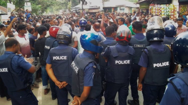 রংপুরে পুলিশ-বিএনপি সংঘর্ষ: ২ হাজার জনের বিরুদ্ধে মামলা