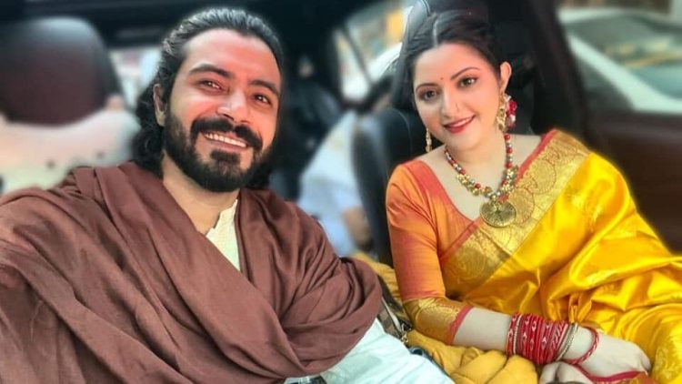 একসাথে দুবাই যাচ্ছেন পরীমণি-রাজ, মান অভিমান কি শেষ?